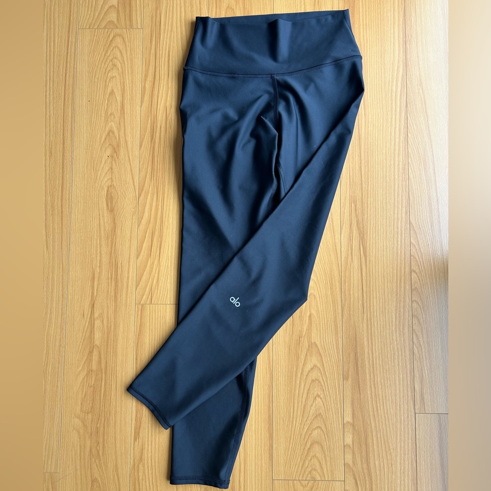 ALO Yoga Black Leggings